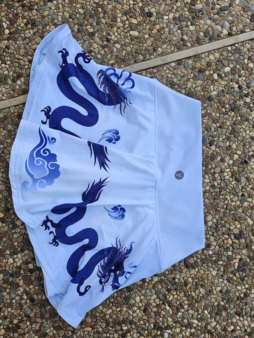 Faye + Florie White Stretch Skort with Blue Dragon Print - Women M - Picture 5 of 8